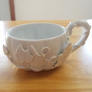White Ceramic Pumpkin Tea Cup/Mug